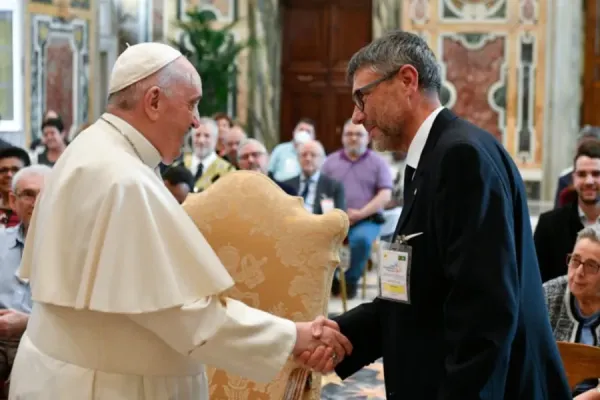 Pope Francis Asks Secular Franciscans to Take St. Francis’ Path of Conversion