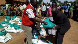 Distribution of food and seeds to people in Adumi, DRC. Credit: Trócaire