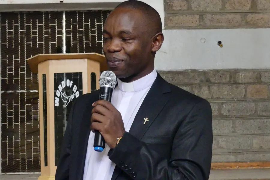 Fr. Martin Njihia addressing Catholic journalists during the 57th World Communication Day (WCD) in Kenya's Nairobi Archdiocese. Credit: ACI Africa