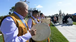 Indigenous drummers welcome Pope Francis to Lac Ste. Anne. Vatican Media