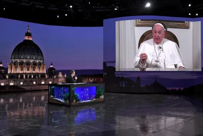 Pope Francis: "I like to think of hell as empty"