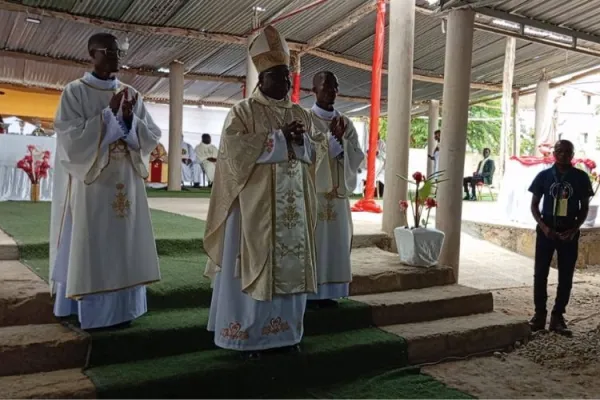 “The country needs you”: Catholic Bishop in Angola Urges Youth to Embrace Peace, Hope in Christ