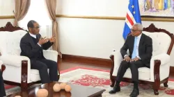 Arlindo Cardinal Gomes Furtado with President José Maria Neves. Credit: Catholic Diocese of Santiago