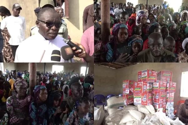 Fr. Matthew Kwaggas during the food distribution in Nigeria’s Catholic Archdiocese of Abuja. Credit: ACI Africa
