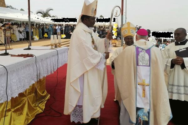 “I come to you as a shepherd, not a politician,” Cameroonian Archbishop at Installation