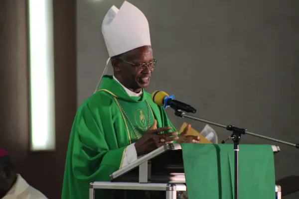 Pope Appeals for Prayers for African Cardinal Absent at Consistory Due to "heart problem"