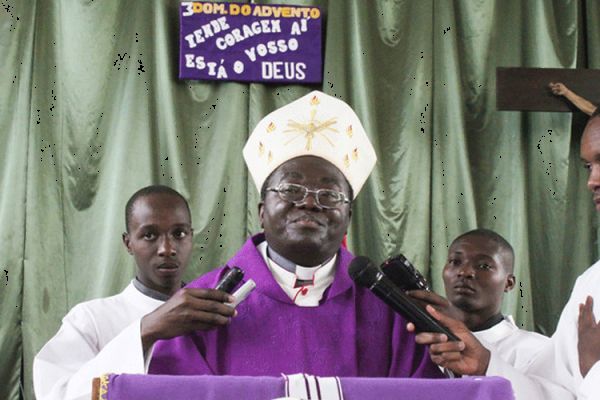 Do Not Get “carried away by corruption”: Angolan Bishop to Catholic Leaders
