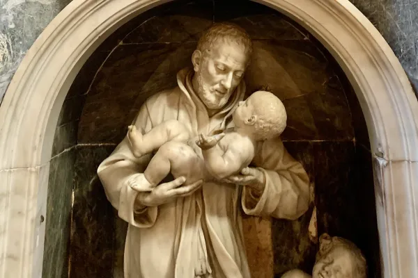 The Little-known Story of a Saint’s Christmas Vision of the Infant Jesus in Rome