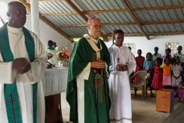 Foster Communion with Faithful: Archbishop to Newly Installed Parish Priest in Mozambique