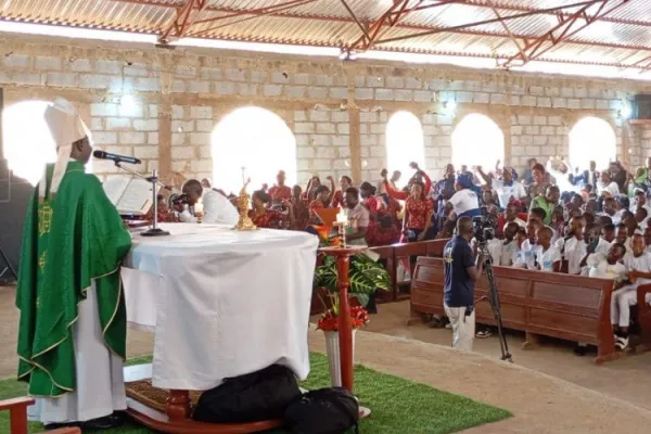 Let’s Not Allow Recurrent Challenges to “extinguish our hopes”: Archbishop to Nigerians