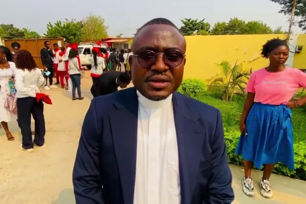 Angolan Catholic Priest Decries Major City’s “unpleasant odor”, Challenges Faithful to Lead in Proper Sanitation