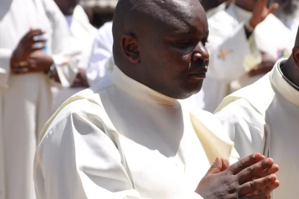 “Grace saw me through”, First Blind Catholic Priest in Kenya on Adjusting to Sight Loss