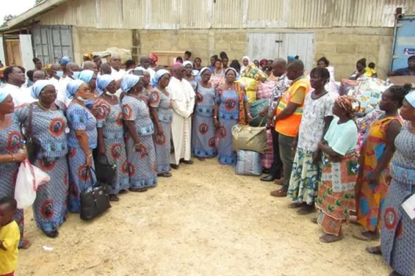 Catholic Bishop, Women Association in Ghana Pay Solidarity Visit to Gas Explosion Victims