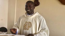 Fr. Charles Boampong Sarfo Jnr., the new Assistant Secretary General of the National Catholic Secretariat celebrating Mass at the Chapel of the Secretariat in Accra. / Department of Social Communications, National Catholic Secretariat, Accra.