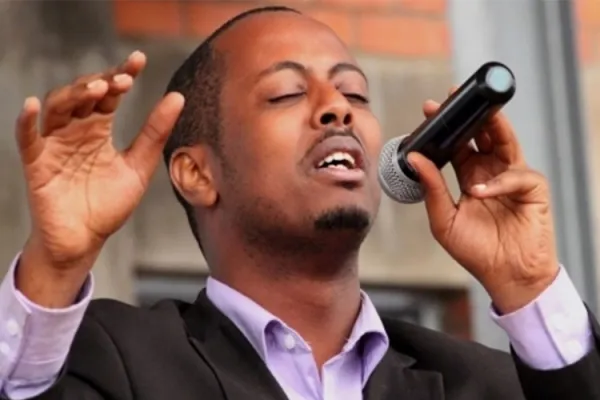 “The Lord gave, and the Lord has taken away,” Mum to Rwandan Gospel Singer at His Burial