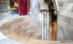 The exit from the Grotto of the Nativity in Bethlehem. | Credit: Guillaume Paumier, CC BY 3.0, via Wikimedia Commons