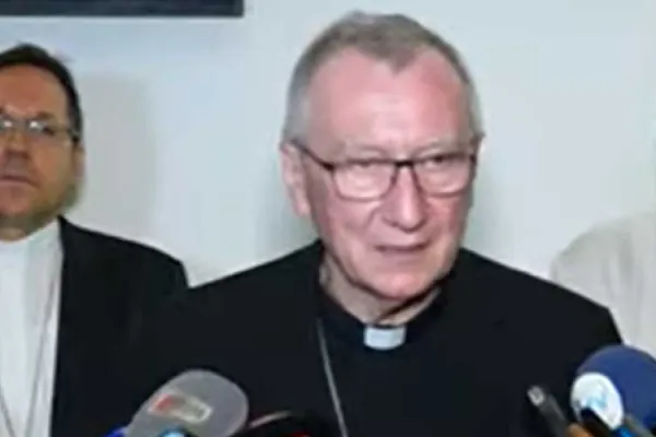 Screenshot of Pietro Cardinal Parolin addressing journalists in Dakar, Senegal on 10 December 2023. Credit: DAKARACTU