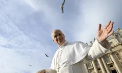 Pope Leo XIV greets pilgrims gathered in St. Peter’s Square on Dec. 20, 2025. / Credit: Vatican Media