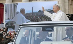 Pope Leo XIV greets pilgrims in St. Peter's Square during a Jubilee audience on Nov. 22, 2025. / Credit: Vatican Media.