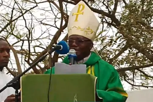 Angolan Bishop Cautions against Indifference, Emphasizes Love, Justice in “concrete commitment, effective solidarity”