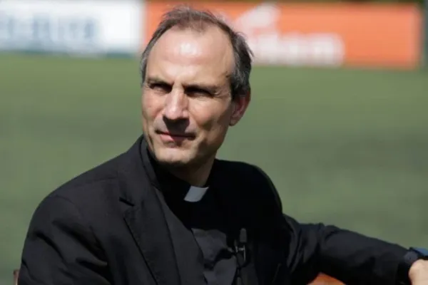 Vatican Expert: The Lives of the Saints Raise Incisive Questions for Our Consciences