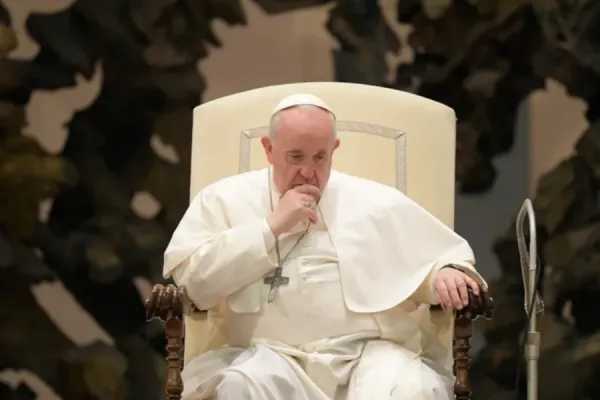 Pope Francis Seeks "healthy decentralization" with New Changes to Canon Law