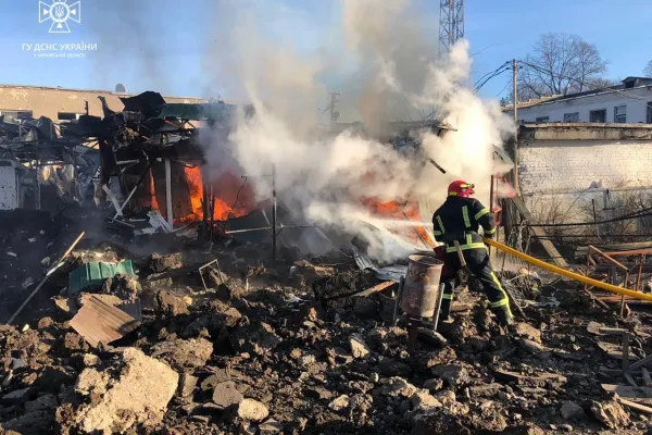 "Charity doesn’t go on vacation": Pope Leo XIV Sends Food to Families in Ukraine