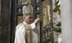 Pope Leo XIV closes the Holy Door of St. Peter’s Basilica, concluding the Jubilee of Hope, on Jan. 6, 2026. / Credit: Vatican Media