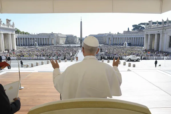 Pope Leo XIV at Jubilee Audience: The Cross of Christ is "greatest discovery" of Life