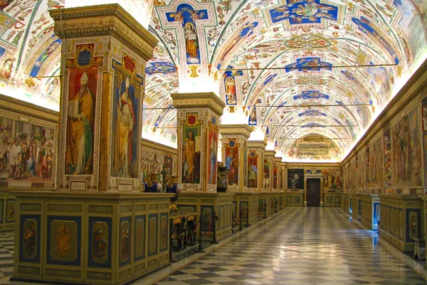 More than 80,000 Manuscripts from Vatican Library to Be Restored and Digitized
