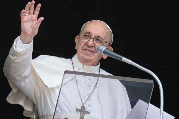 Pope Francis Asks Catholics to Pray for Church Reform “in the light of the Gospel”