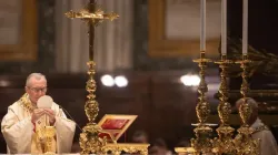 Cardinal Pietro Parolin celebrating Mass for peace in Ukraine on Thursday in the Basilica of St. Mary Major in Rome, Nov. 17, 2022 | Daniel Ibáñez / CNA
