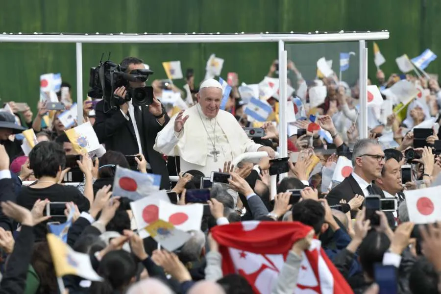 Pope Francis greets Japanese Catholics at Mass in Nagasaki, Japan Nov. 24, 2019. Credit: Vatican Media