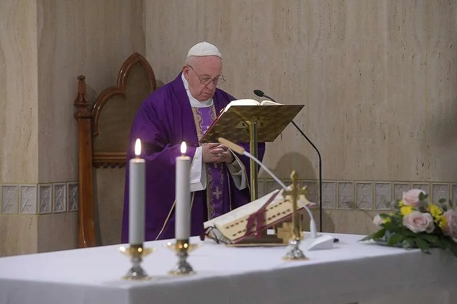 Pope Francis offers Mass in Casa Santa Marta. Credit: Vatican Media.