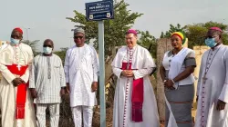 The Apostolic Nuncio in Burkina and Niger unveils the placard bearing Pope Benedict XVI Street in Burkina Faso's capital Ouagadougou/ Credit: Fr. Paul Dah