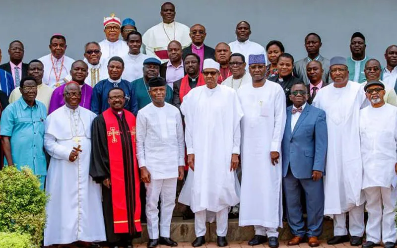 Members of the Christian Association of Nigeria (CAN) with President Muhammadu Buhari. Credit: Presidency of Nigeria