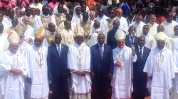 Bishops in the Central African Republic with President Faustin-Archange Touadéra at the concluding Mass of their Annual General Assembly in Bangui, January 12, 2020. / Episcopal Conference of the Central African Republic (CECA)