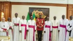 General Brice Oligui Nguema with members of the Episcopal Conference of Gabon (CEG) during the 15 January 2024 audience. Credit: Presidency of Gabon