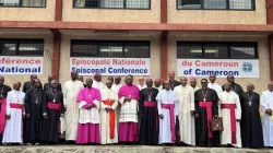 Robert Cardinal Sarah with members of the National Episcopal Conference of Cameroon (NECC). Credit: NECC
