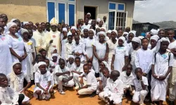 Archbishop Ignatius Ayau Kaigama with candidates who received the Sacrament of Confirmation at St. Elizabeth Kogo Pastoral Area of Abuja Archdiocese. Credit: Abuja Archdiocese