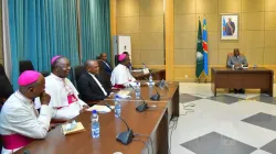 Members of the National Episcopal Conference of Congo (CENCO) with President Felix Tshisekedi during an audience Monday, November 9, 2020. / Website National Episcopal Conference of Congo (CENCO).