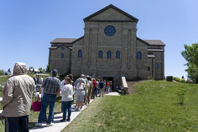 Thousands of pilgrims have lined up at the Abbey of Our Lady of Ephesus in Gower, Missouri, to view the remains of Sr. Wilhelmina Lancaster.