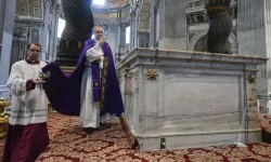 Cardinal Mauro Gambetti, archpriest of St. Peter’s Basilica, presides over a penitential rite on June 3, 2023, two days after a Polish man stripped naked and stood on the basilica’s high altar. | Vatican Media