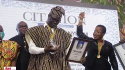 Mr. Samson Lardy Anyenini, member of the Catholic Association of Media
Practitioners, Ghana (CAMP-G) who was adjudged the 2019 P. A.V. Ansah Journalist
of the Year at the 25th Ghana Journalists’ Association Awards ceremony in Accra on
October 24, 2020. / Myjoyonline.com