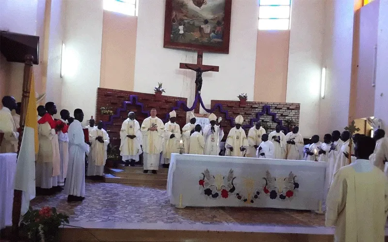 Bishops in South and South Sudan during the installation Mass of Archbishop Stephen Ameyu, Mass also attended by  the Delegate of the Congregation for the Evangelization of Peoples, Msgr. Visvaldas Kulbokas and the Charge d’Affaires of the South Sudan Apostolic Nunciature, Msgr. Mark Kadima. / ACI Africa