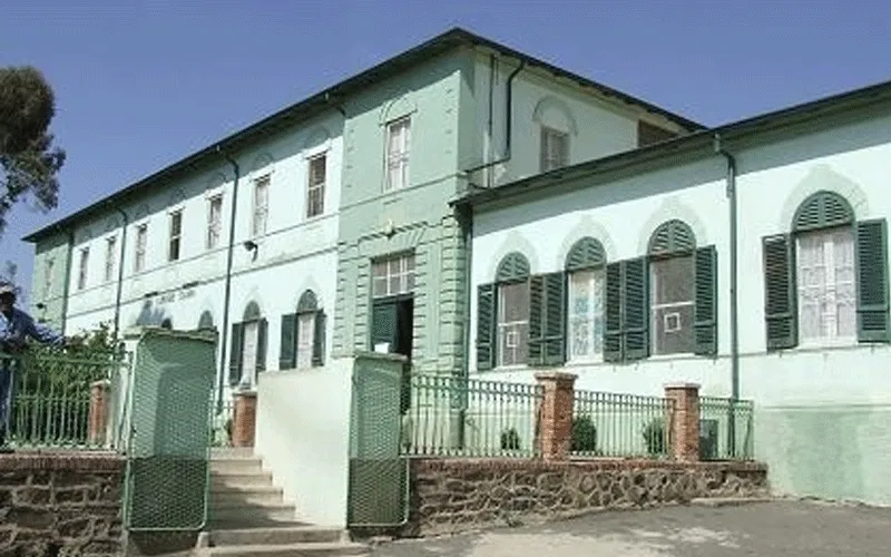 Clerics, Student Bemoan Closure of Eritrea's 117-Year-Old Italian School in Asmara