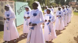 The 11 Sisters on a procession during the Eucharistic celebration held at the Sacred Heart Mukumu Parish of Kakamega Diocese. Credit: ACI Africa.