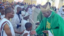 Archbishop Ignatius Ayau Kaigama administers the Sacrament of Confirmation at the Sacred Heart Parish of Abuja Archdiocese. Credit: Abuja Archdiocese