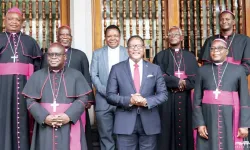 Members of the Episcopal Conference of Malawi (ECM) pose with President Lazarus Chakwera. Credit: ECM