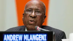 South Africa's anti-apartheid icon, Andrew Mlangeni who passed on July 22.